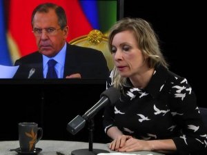 Захарова раскритиковала замечание Штайнмайера о неожиданном вмешательстве России в Сирии