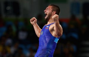Борец греко-римского стиля Давит Чакветадзе завоевал золото Олимпиады в весе до 85 кг