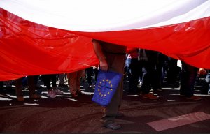 С нас хватит! Даже в Польше задумались об отмене санкций против России