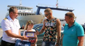 Десятилетняя девочка из Подмосковья стала четырехмиллионным пассажиром Керченской переправы