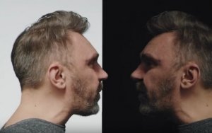 Сергей Шнуров прорекламировал "Чёрный квадрат" Малевича
