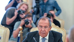 Лавров посоветовал США "посмотреть в зеркало" и выполнить обещания по Сирии