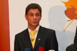 Лучшего учителя России-2007 уволили за то, что отказался подделывать оценки ученикам