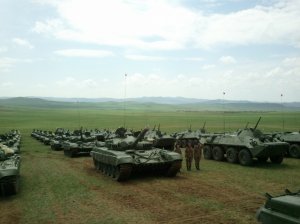 Подразделения Вооруженных Сил Монголии прибыли на территорию России для участия в международном учении "Селенга-2016"