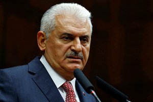 Турецкий премьер выразил соболезнования в связи со смертью Каримова