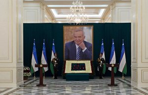 Путин прибыл в Самарканд, чтобы почтить память Каримова