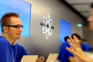 Один из создателей MacBook не смог получить работу продавца-консультанта в Apple