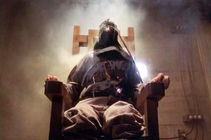 Член Совета Федерации Франц Клинцевич: Для коррупционеров, как Захарченко, нужно возвращать смертную казнь