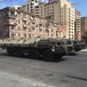 "Искандер" пришёл в Армению: Азербайджан может забыть про Карабах