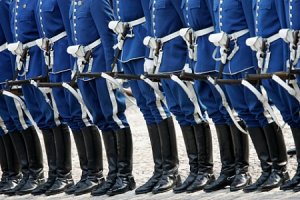 Швеция бросила полторы сотни солдат на оборону Готланда от "российской угрозы" (НАТО подтвердил намерение разместить в странах Балтии и Польше дополнительные батальоны)