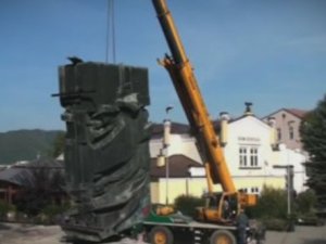 Проводимая в Польше циничная политика, направленная против советского мемориального наследия, морально ущербна - МИД РФ