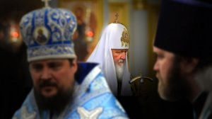 Патриарх Кирилл критикует монахов за страсть к "ювелирным побрякушкам"