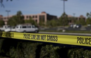 В результате стрельбы в торговом центре в США погибли четыре человека.