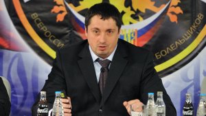 ОМОН задержал на конференции РФС главу объединения болельщиков Шпрыгина. В офисе ВОБ идет обыск