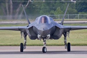 Истребитель F-35 или как горят 670 млн долларов