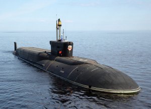 Атомный ракетоносец из акватории Белого моря залпом двух МБР "Булава" успешно поразил цели на полигоне на Камчатке - Минобороны РФ