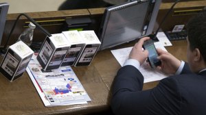 Чиновников уволят за использование WhatsApp, Viber и Telegram