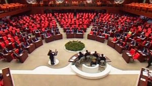 Парламент Турции продлил мандат на участие турецкой армии в операциях в Сирии и Ираке