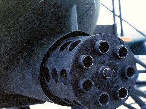 Британка в радиоэфире о сбитом MH17 призвала прекратить антироссийскую пропаганду: «Мы растеклись по всему земному шару, как масло, проводя интервенции по всему миру. Путин этого не делает»