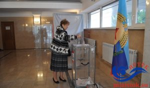 В Луганске стартовал первый за всю историю праймериз