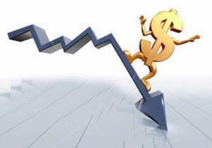 Биржевой курс доллара упал до минимума с ноября 2015 года