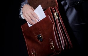 Минфин предлагает увеличить секретные расходы бюджета еще на 680 млрд руб.