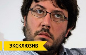 ["Хождение в Каноссу"]   Эпатажный дизайнер Артемий Лебедев поплатился за свои оскорбительные для ветеранов Великой Отечественной посты в ЖЖ, заплатив миллион и удалив записи