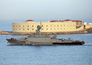 Два корабля с "Калибрами" усилят группировку ВМФ РФ в Средиземном море