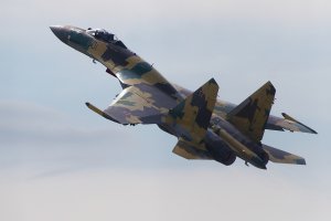 Китай заказал у РФ партию Су-35 с приборами на русском языке