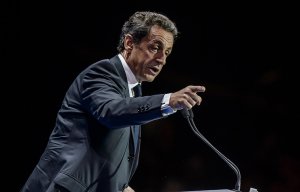 [Несвоё дело] Экс-президент Франции подверг критике подход своего преемника на президентском посту к отношениям с Москвой. Он предостерег от безответственного «вступления в новую холодную войну»