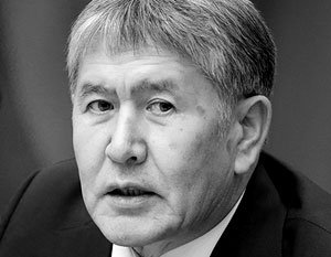 Президент Киргизии предпочел в Грузии говорить на русском