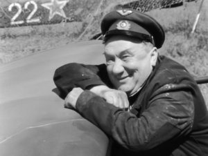 Тут вам не Маннергейм: Петербургской школе не дают почтить память знаменитого актера - героя ВОВ