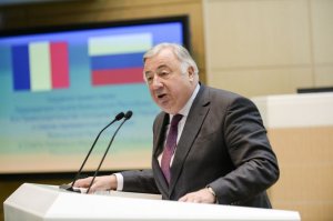 Глава Сената Франции поблагодарил Россию за организацию гуманитарной паузы в Алеппо