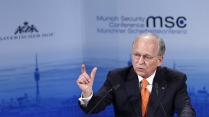 Немецкий политик: «Российская агрессия» для НАТО как глоток свежего воздуха