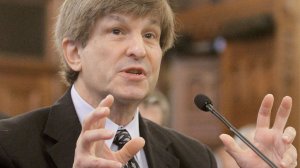 Эксперт, предсказывавший всех победителей выборов в США с 1984 года, прочит победу Трампу