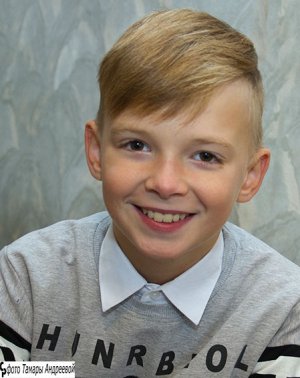 В Башкирии 11-летний мальчик спас выпавшую из окна годовалую девочку (Случай произошел весной этого года в Стерлитамаке)