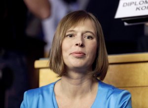 [Самостийность по-эстонски - "Если барин пустит"] Глава Эстонии отказалась ехать в РФ без разрешения НАТО