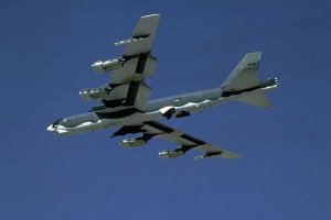 Коалиция США нанесла по Мосулу удары бомбардировщиками В-52 (За сутки коалицией во главе с Америкой было 9 ударов по иракскому городу)