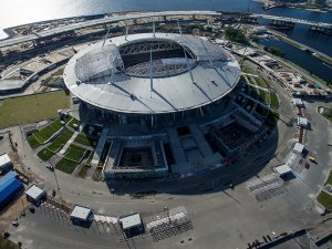 Инспекторы ФИФА, попрыгав на новом поле "Зенит-Арены", пришли к выводу, что играть на нем невозможно