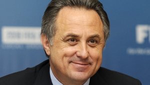 Мутко назвал штатной ситуацию с выкатным полем на "Зенит-Арене"