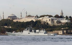 Новейший ракетный фрегат ВМФ России "Адмирал Григорович" вошел в Средиземноморье