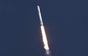 NASA предупредило об опасности запусков ракет SpaceX с астронавтами