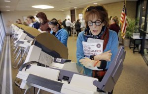 Трамп лидирует по голосам выборщиков на президентских выборах в США