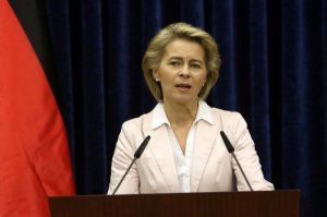 Министр обороны Германии сообщила, что испытала шок из-за лидерства Трампа