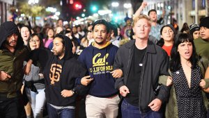 В Калифорнии и Орегоне начались акции протеста против победы Трампа