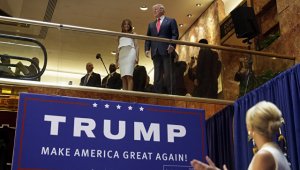 СМИ: фирма Grubhub предложила уволиться сотрудникам, поддерживающим Трампа