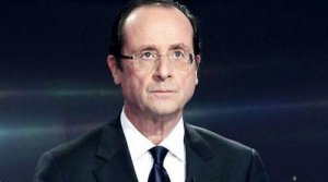 Проект по импичменту Олланда передали исполнительной власти Франции