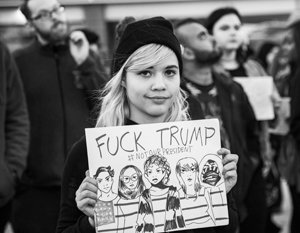 Трамп возложил вину за протесты в США на СМИ