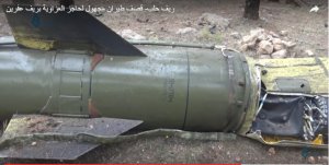 По блокпосту курдских отрядов самообороны (YPG) в городе Африн нанесен авиаудар неопознанного самолета.  Недалеко от сгоревшей фуры обнаружена неразорвавшаяся ракета от советского ракетного комплекса