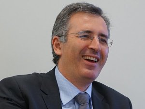 [Брифинг] Никогда еще в истории России не было инфляции в 4% - Сергей Гуриев